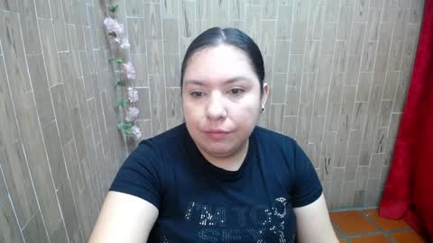 Snapshot of katy2425 chatting on 04/03/26, 09:40 Katy online show from 04/03/26, 09:40