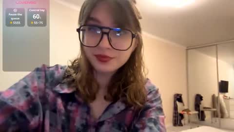 Snapshot of katy653394 chatting on 03/25/26, 06:47 Olivia online show from 03/25/26, 06:47