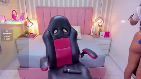 KATY  online show from 10/10/25, 07:35