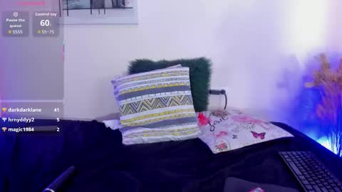 Snapshot of katy_giil chatting on 10/31/25, 07:20 Katy online show from 10/31/25, 07:20