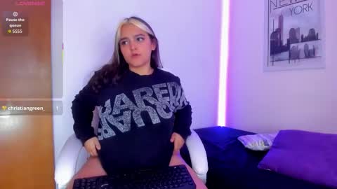 Snapshot of katy_giil chatting on 11/20/25, 09:14 Katy online show from 11/20/25, 09:14