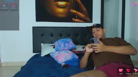 Snapshot of katy_jones77 chatting on 04/05/26, 06:10 katy jones online show from 04/05/26, 06:10