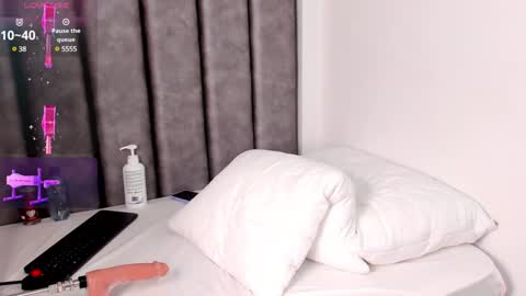 Katherin online show from 01/21/25, 06:11