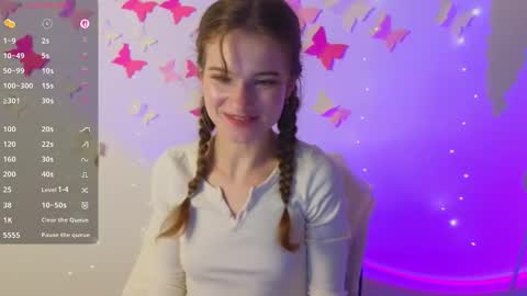 Katya online show from 11/25/25, 04:40