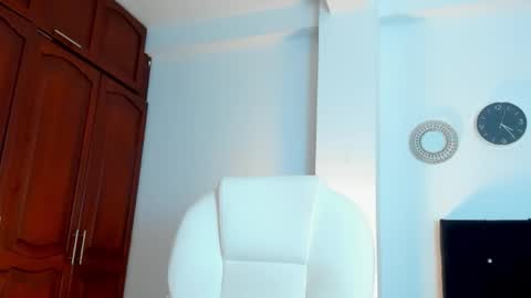 KATYAJHONSS online show from 02/25/26, 09:24