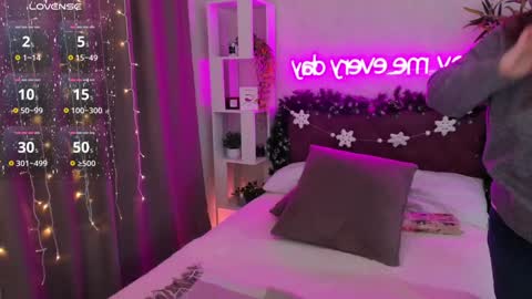 Snapshot of katyaneilson chatting on 01/04/25, 12:38 Kate online show from 01/04/25, 12:38