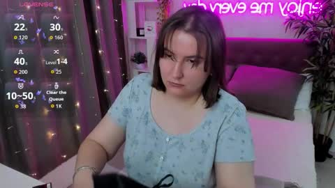 Snapshot of katyaneilson chatting on 10/02/25, 03:13 Kate online show from 10/02/25, 03:13