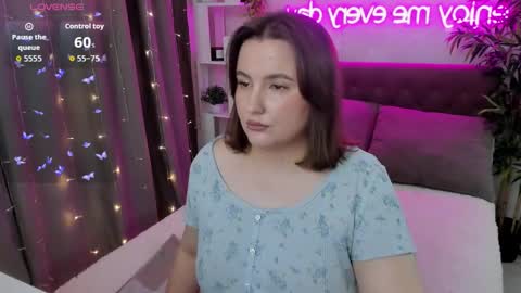 Snapshot of katyaneilson chatting on 10/23/25, 05:07 Kate online show from 10/23/25, 05:07