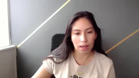 Snapshot of katybelladonna chatting on 12/02/24, 12:29 KATY online show from 12/02/24, 12:29