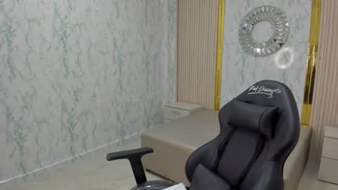 KatyBlondee  online show from 11/21/25, 03:05