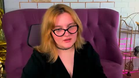 Snapshot of katybriggs chatting on 07/16/26, 05:46 Katy online show from 07/16/26, 05:46