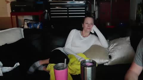 Snapshot of katycouple2003 chatting on 12/28/24, 04:41 katycouple2003 online show from 12/28/24, 04:41