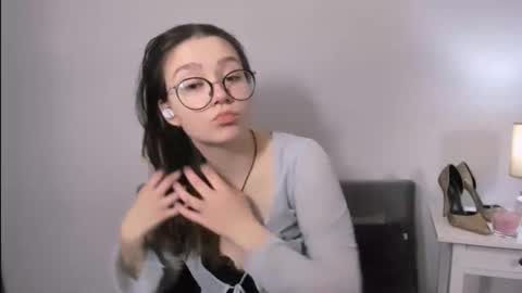 Snapshot of katygentle chatting on 02/16/26, 04:14 Katy online show from 02/16/26, 04:14