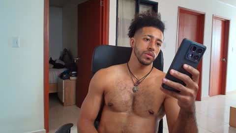 Kauri Lop online show from 01/08/25, 03:07