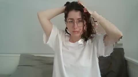 kawaii snowflake online show from 10/19/25, 01:01