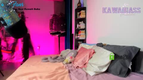 Snapshot of kawaiiibabiii chatting on 10/30/25, 07:54 Miss Kawaiii online show from 10/30/25, 07:54