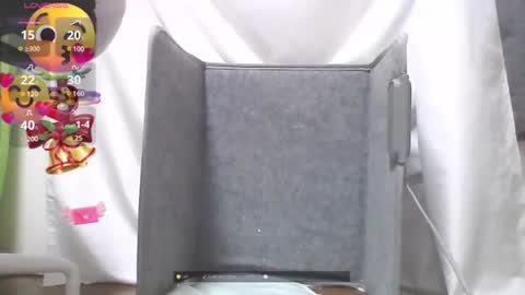 Snapshot of kawaiikuma2839 chatting on 12/05/24, 11:18 kuma online show from 12/05/24, 11:18