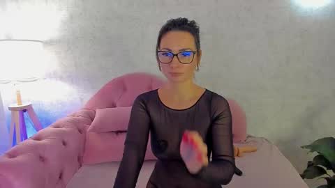 Kaya online show from 10/16/25, 04:24