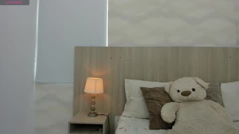   online show from 10/20/25, 11:32