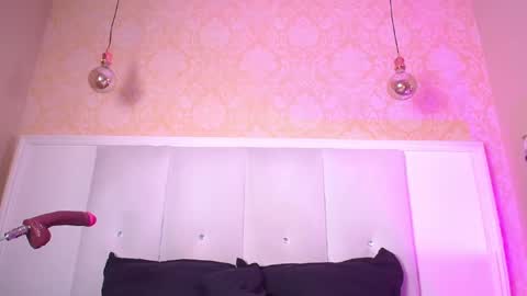 Susan online show from 03/06/25, 08:16