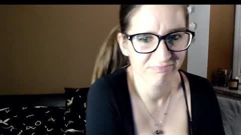 KayaLips online show from 12/02/24, 12:19