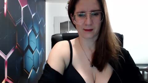 KayaLips online show from 12/28/24, 09:30