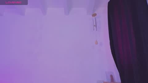 Snapshot of kayalstone chatting on 03/24/26, 02:11 Cattleya stone online show from 03/24/26, 02:11