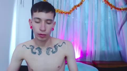 Snapshot of kayandkailycs chatting on 03/07/25, 02:01 Kay and Kaily online show from 03/07/25, 02:01