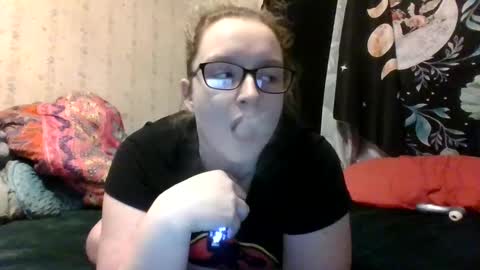 Snapshot of kaybug98 chatting on 03/09/25, 02:39 kaybug98 online show from 03/09/25, 02:39