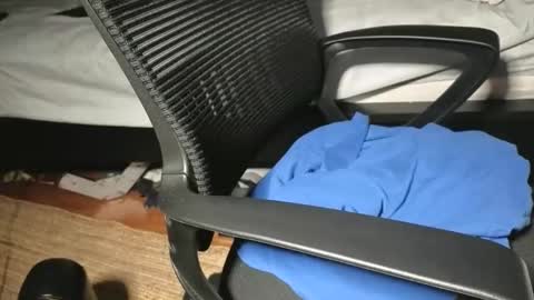 Snapshot of kayishard chatting on 11/08/25, 10:48 KayisHard online show from 11/08/25, 10:48