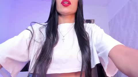 Kayla  online show from 11/11/25, 10:15