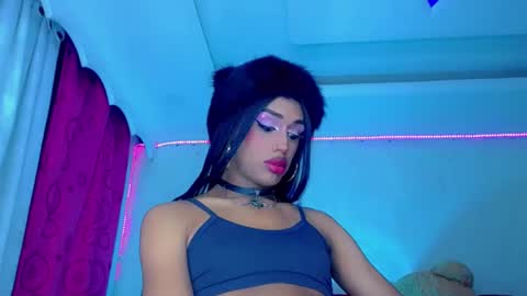Snapshot of kayla_sexx chatting on 04/25/26, 02:03 kayla_sexx online show from 04/25/26, 02:03