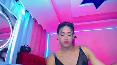 Snapshot of kayla_sexx chatting on 06/22/26, 03:25 kayla_sexx online show from 06/22/26, 03:25