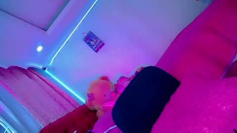 Snapshot of kayla_sexx chatting on 07/18/26, 12:26 kayla_sexx online show from 07/18/26, 12:26