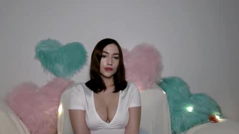 Snapshot of kaylabeautykiss chatting on 05/05/26, 06:27 kayla online show from 05/05/26, 06:27
