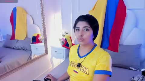 Snapshot of kaylachannell chatting on 06/24/26, 04:22 kaylachannell online show from 06/24/26, 04:22