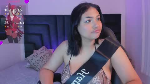 kaylahank online show from 10/07/25, 12:02