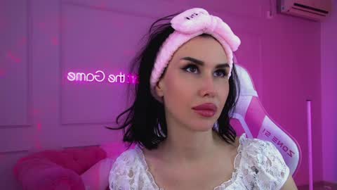 Snapshot of kaylamous chatting on 04/29/26, 05:30 Kayla online show from 04/29/26, 05:30