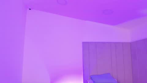 Snapshot of kaylarossi chatting on 02/21/25, 02:17 Kayla online show from 02/21/25, 02:17