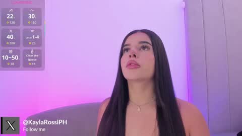 Snapshot of kaylarossi chatting on 10/07/25, 06:27 Kayla online show from 10/07/25, 06:27