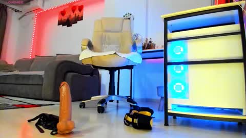 kaylee online show from 11/15/25, 05:31