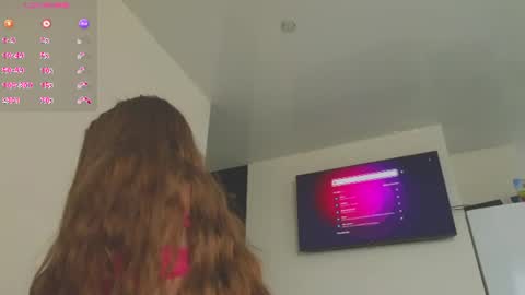 Snapshot of kaylee_ee chatting on 07/03/26, 09:27 kaylee_ee online show from 07/03/26, 09:27