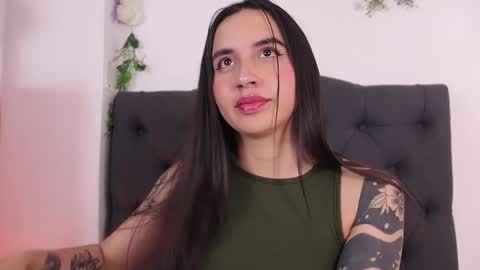 Snapshot of kaylee_lee chatting on 02/05/26, 03:33 kaylee_lee online show from 02/05/26, 03:33