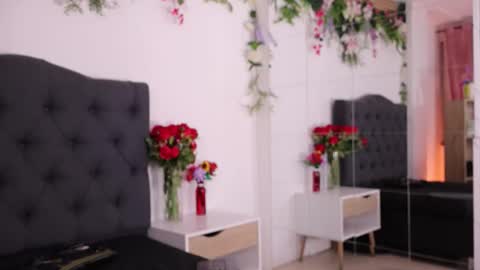 Snapshot of kaylee_lee chatting on 02/13/26, 04:41 kaylee_lee online show from 02/13/26, 04:41