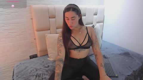 kaylee_scott_ online show from 02/19/26, 07:43