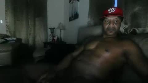 Snapshot of kayleekakesnslim chatting on 02/02/25, 12:09 kaylee kakes online show from 02/02/25, 12:09