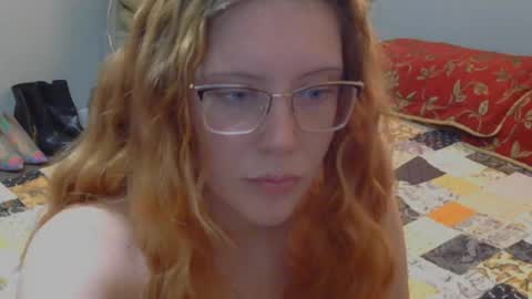 Snapshot of kayleekakesnslim chatting on 07/10/26, 09:28 kaylee kakes online show from 07/10/26, 09:28