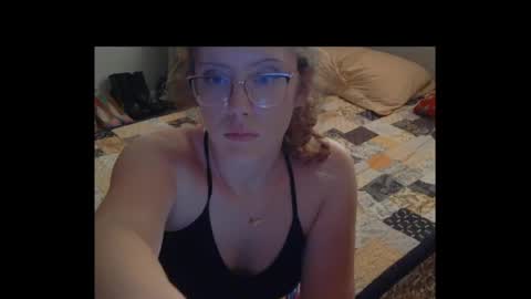 Snapshot of kayleekakesnslim chatting on 07/12/26, 09:50 kaylee kakes online show from 07/12/26, 09:50