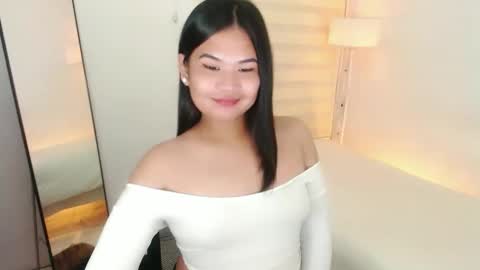 Y O U R        F U T U R E       K A Y L E E  online show from 03/06/25, 12:32