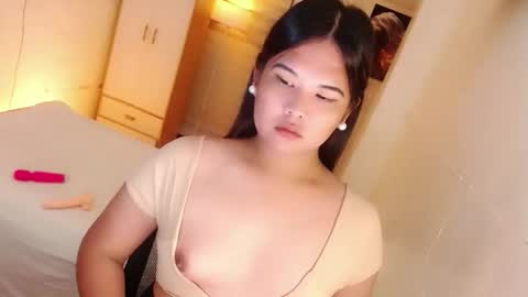 Y O U R        F U T U R E       K A Y L E E  online show from 09/27/25, 03:00